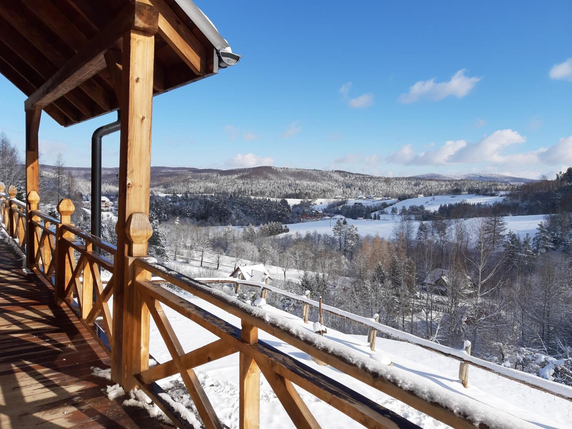 Chata W Bieszczadzie Apartamenty I Domki Z Basenem Bieszczady Polańczyk Esterno foto