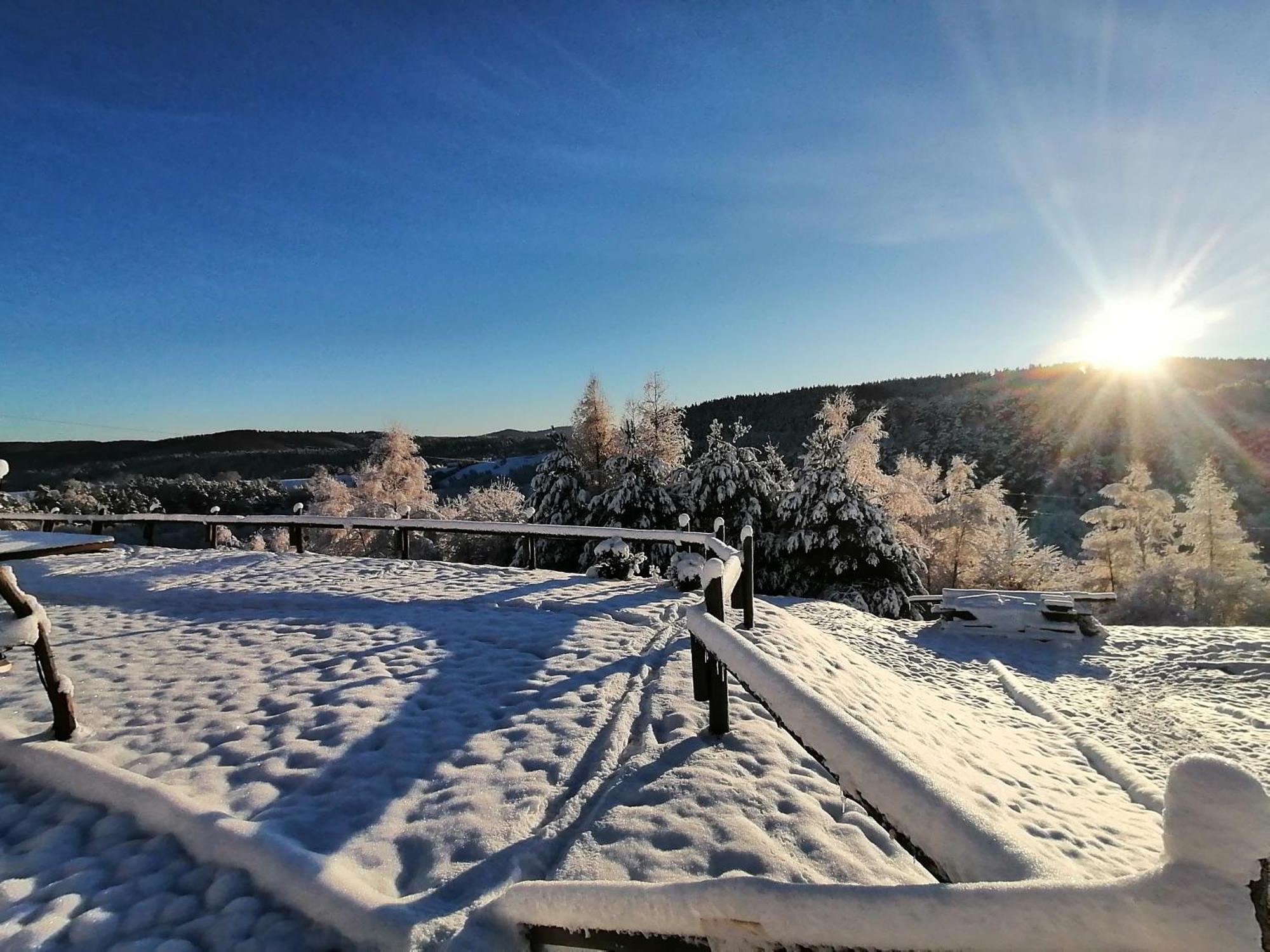 Chata W Bieszczadzie Apartamenty I Domki Z Basenem Bieszczady Polańczyk Esterno foto