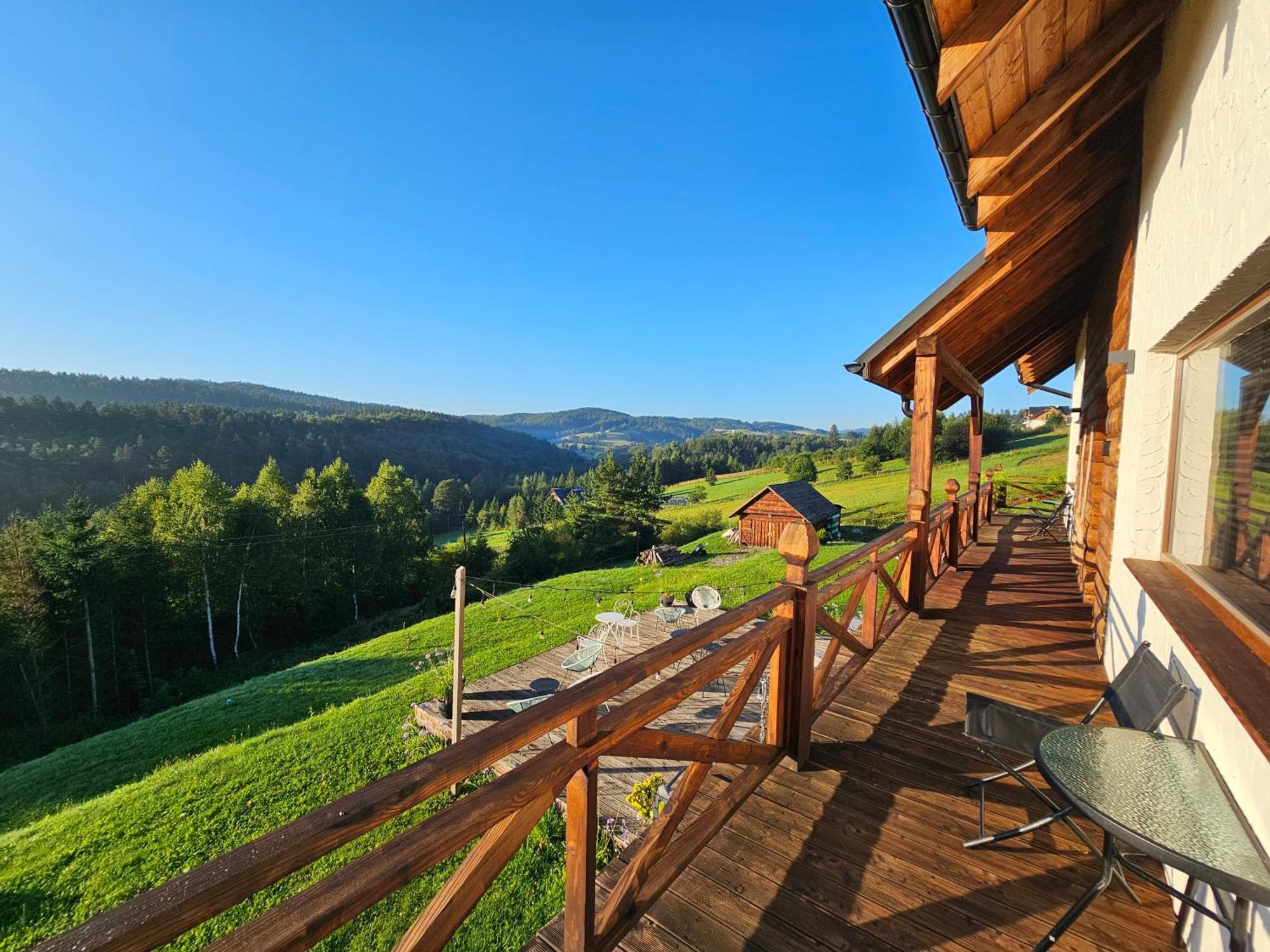 Chata W Bieszczadzie Apartamenty I Domki Z Basenem Bieszczady Polańczyk Esterno foto