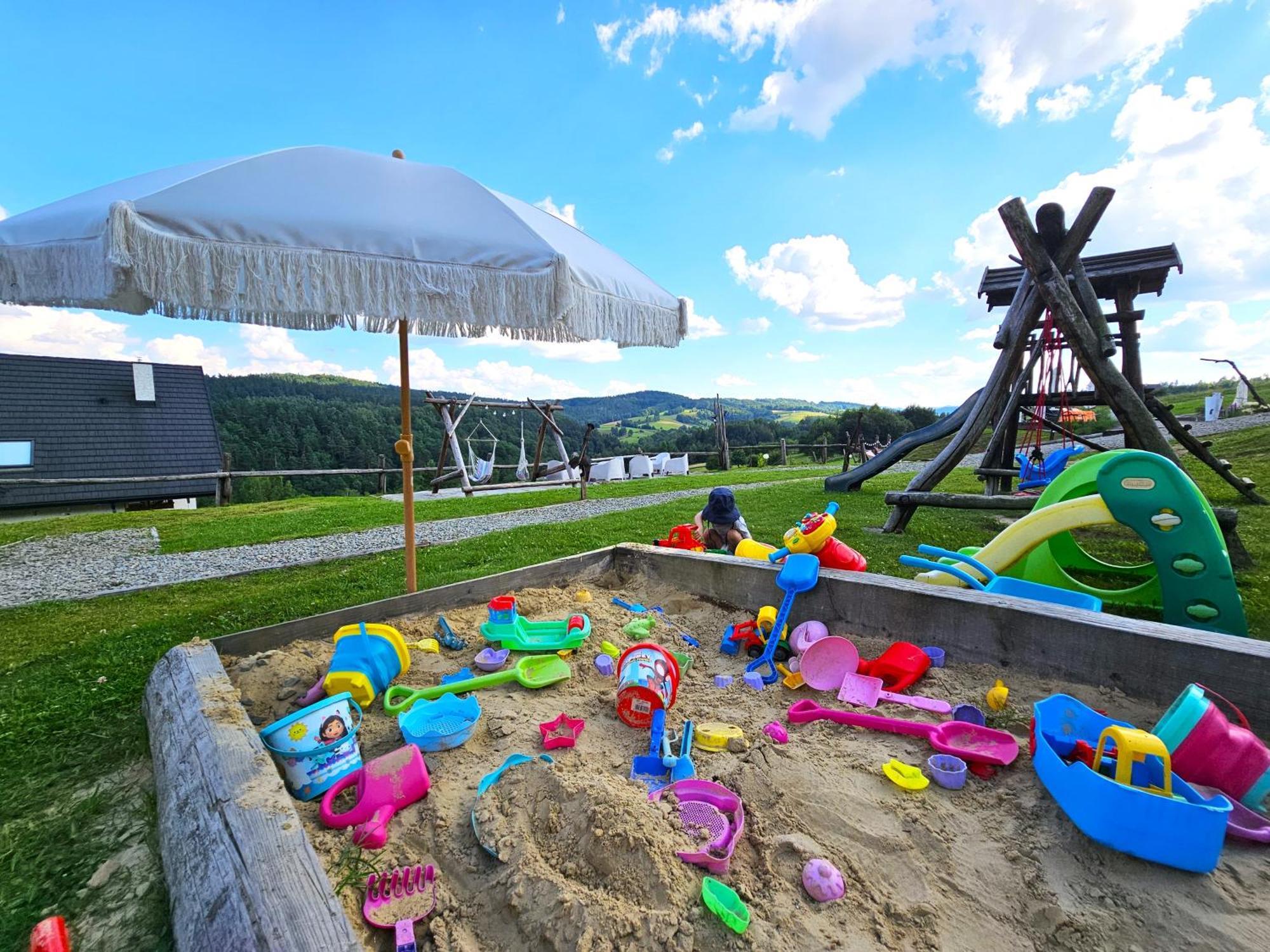 Chata W Bieszczadzie Apartamenty I Domki Z Basenem Bieszczady Polańczyk Esterno foto